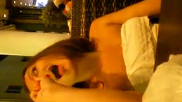 Дашка есть клубнику)