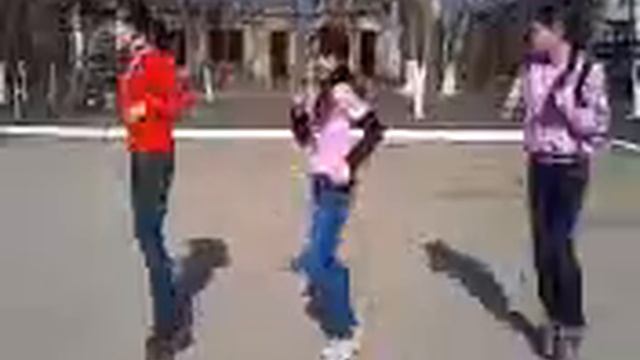 I Like To Move It танец....mp4