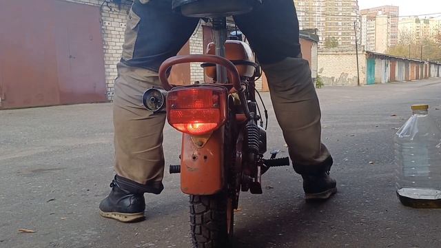 Мини Рига, заднее колесо и выезд.