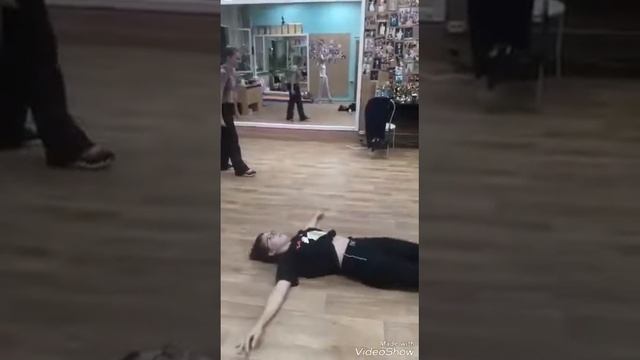 Хип-хоп тренировки. Учим прыжки и мостик