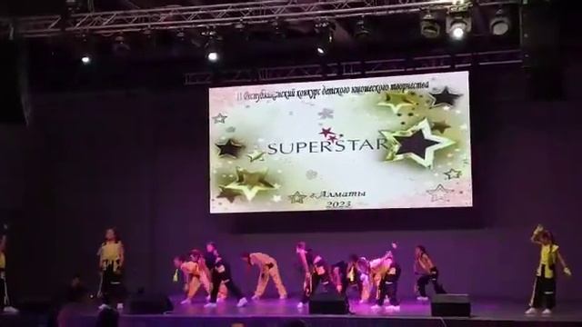 современный танец