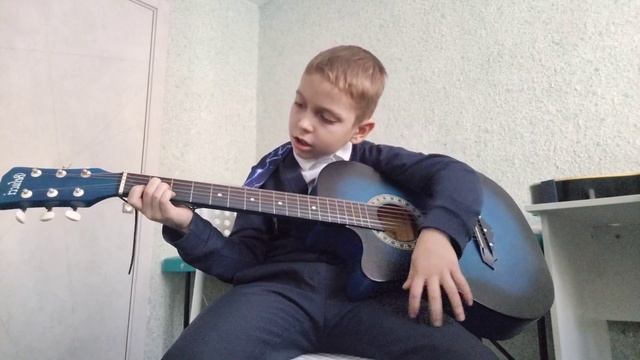 Руслан ЗлынскийfeatСтепан Князькин- Половинка(Танцы ми?