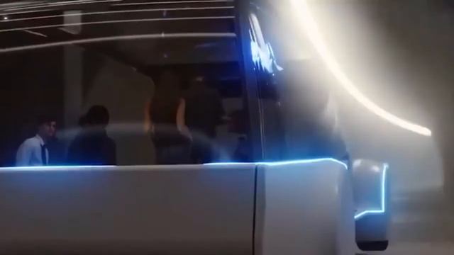 Электробус Илона Маска