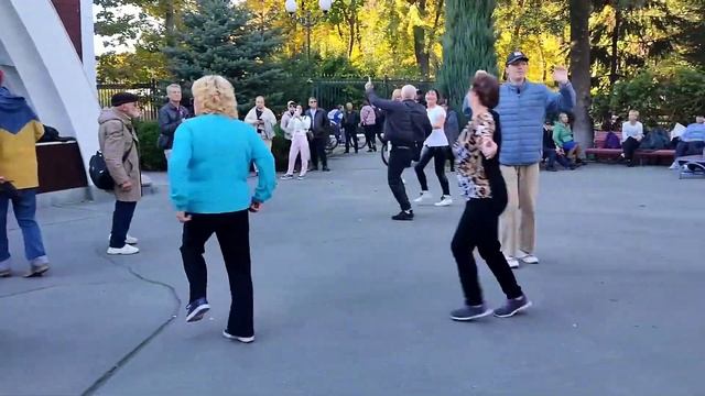 КВІТКА ЧАРІВНА! ТАНЦЫ ХАРЬКОВ УКРАИНА ОКТЯБРЬ 2023