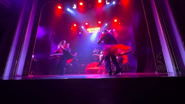 Танго шоу в Аргентине, Буэнос Айрес.