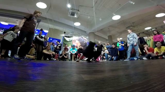 TOP 8 на  Skills Breakdance Battle 16'