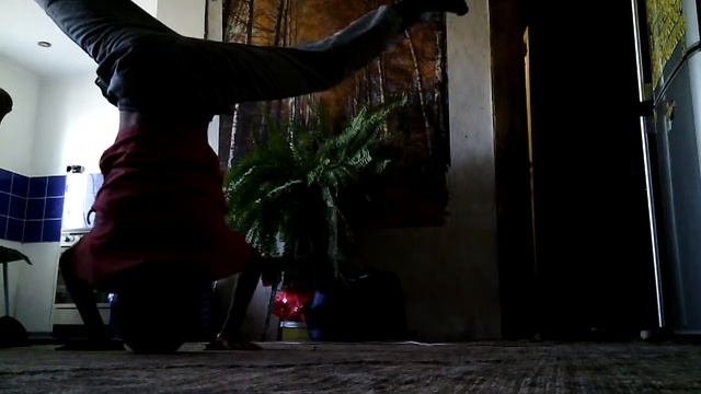 обуалка круение на голове