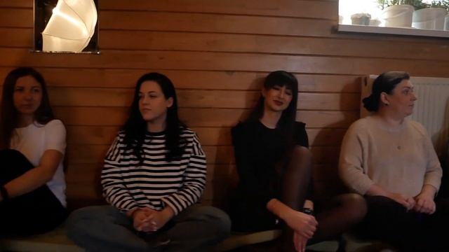 Женский круг ролик