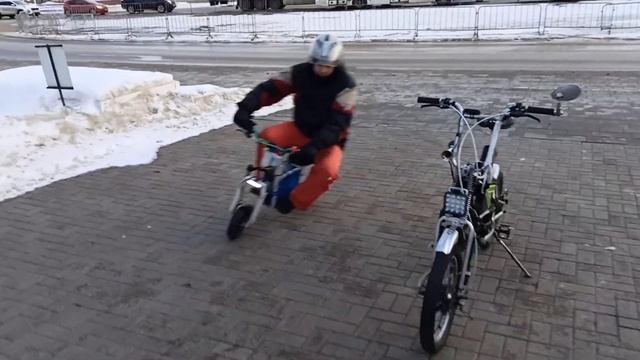 Прогулка в сквере. Тамбов оттаивает. Голова кругом.