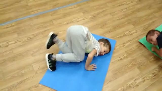 F906a0351095d9337beb36f0f9d734d7