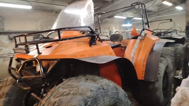 У нас в Вологде производят огромные КВАДРОЦИКЛЫ! Зашё?