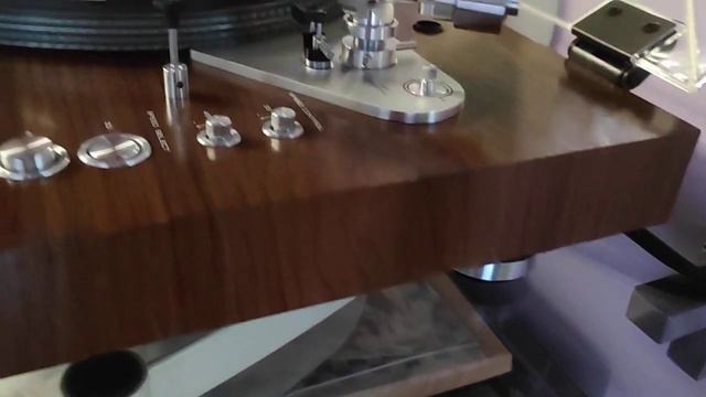 П-ль винила Pioneer PL-1250(21) + Pioneer PC-330