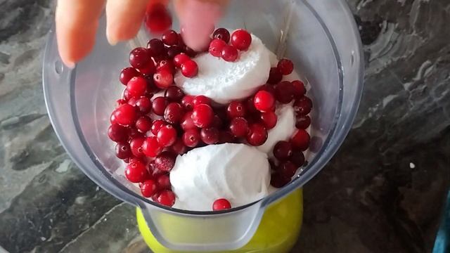 Коктейль из зефира и кефира/Cóctel De Malvaviscos Y Kéfir/Marshmallow And