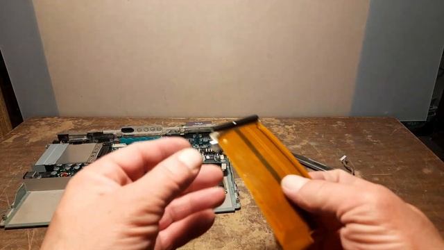 Керамический процессор INTEL PENTIUM в ноутбуке Siemens. Разбор