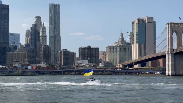 Нью Йорк город контрастов