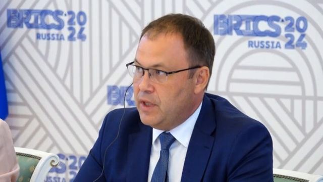 B7afe33dea7173f75fef437d7ffd359a