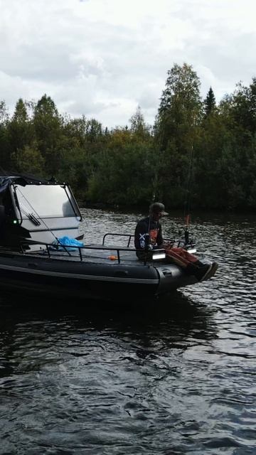 Обладая Аэролодкой, ты в полной мере сможешь насладиться уединением с природой!🌲🌊🎣