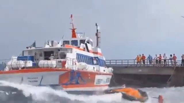 Как избежать столкновения Столкновения судов   Incredible F