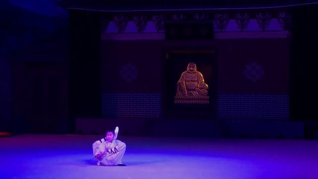 Представление в Монастыре Шаолинь (Дэнфэн, Хэнань, Кит