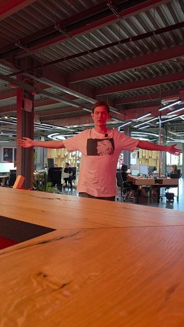 Посвящается всем, кто работает на заводе.