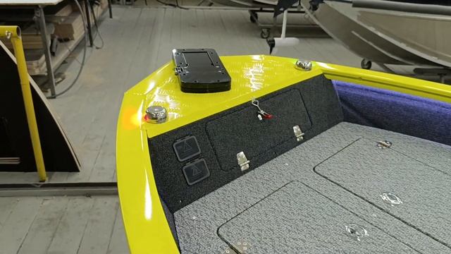 Подстветка рундуков в лодке Спайдер. Дополнительная о