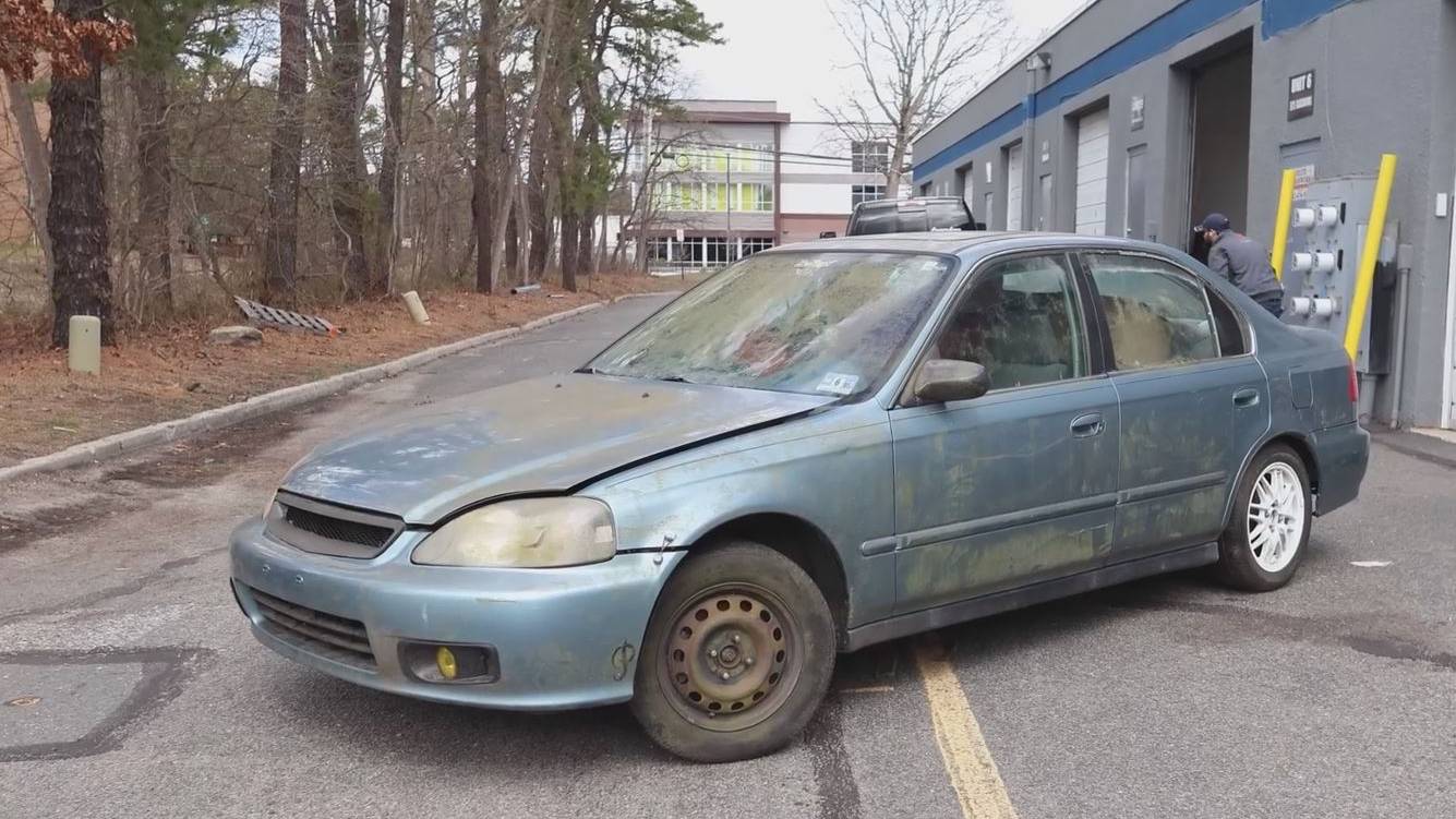 Реставрация заброшенного Civic за 18 минут