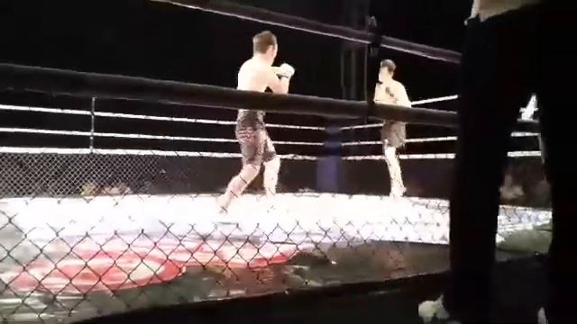 Мафтунбек Эргашев 61kg  Трехкратный Чемпион по ММ! Из СП?