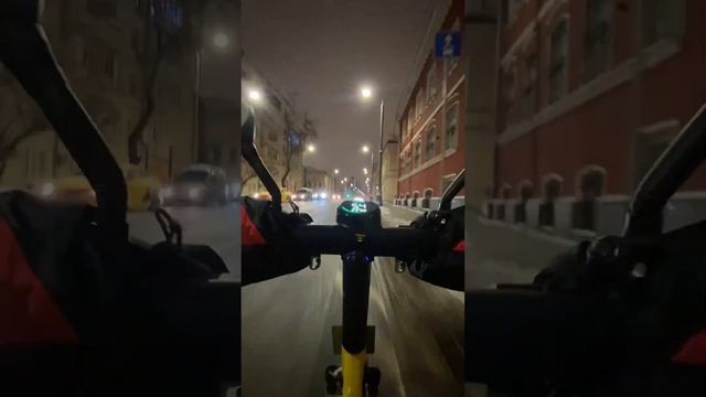 45 минут еду домой по ночной Москве на электро велосипе