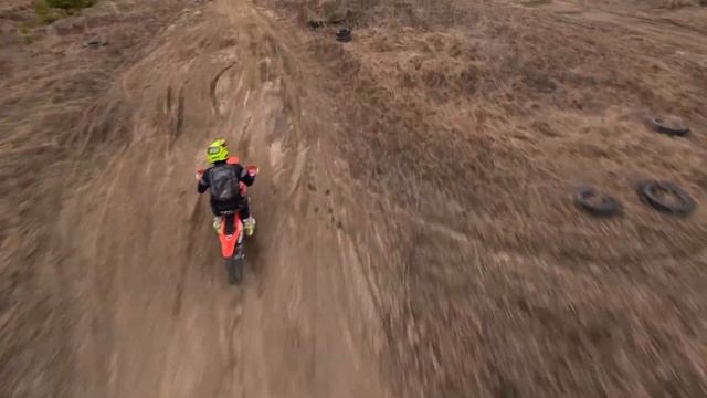 Съемка в Эндуро Парке на FPV дрон / FPV Drone Follow Video Enduro/husqvarna