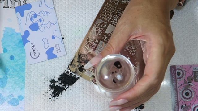 Неоновый маникюр / Реверсивный Стемпинг / Пластина Nicole