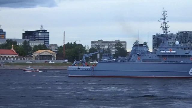 Корабли на Неве. 24-07-2020. / Ships On The Neva. 24-07-2020.