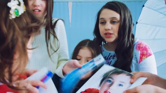 Веселое видео о сложностях модельной карьеры.