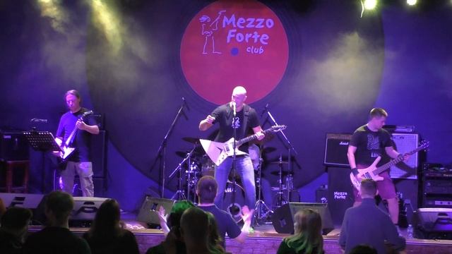 Ad50b3f89d658b16274192a7719302a9