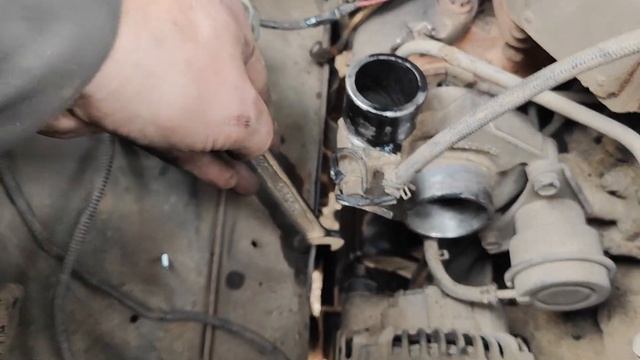 снять генератор делика L400(булка)