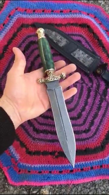 Шикарный нож . Цена 8500.