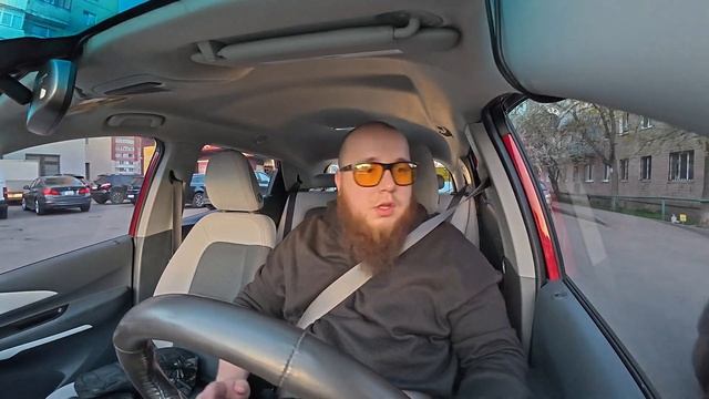 Робоча п'ятниця. Таксую на Chevrolet Bolt EV