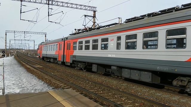 Электропоезд ЭД9М-0111