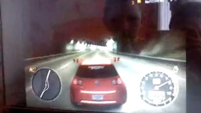 играем в Need For Speed Most Wanted