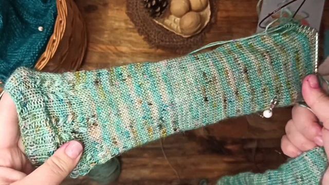 Эпизод 18☃️ закончила свитшот дочери/покрасила много пряжи/4 процесса