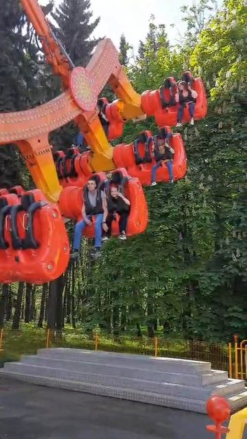 Страшный аттракцион