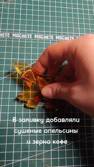 Новогодние игрушки на елку из эпоксидной смолы #ручна?