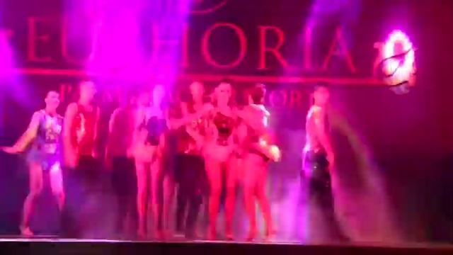 Танцевальный номер 