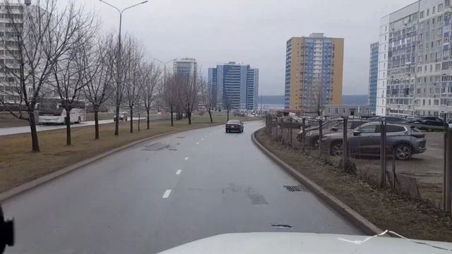 Казань - Набережные Челны водопроводная труба в жилой