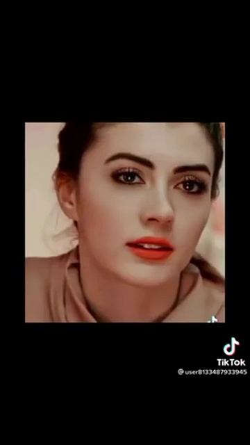 картинка девушки тажик