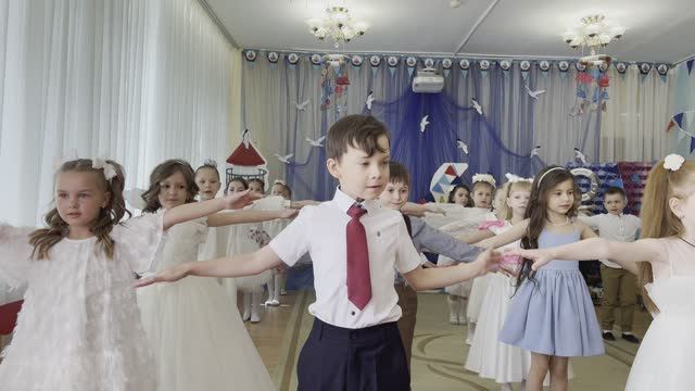 4e74cf884cb600bdb7d9197eba2da205