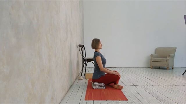 Йога от токсикоза в 1 триместре