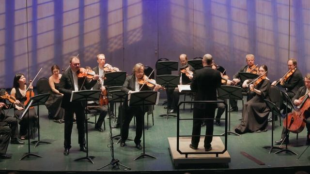 ХОЛСТ Фугальный концерт