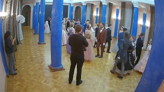 Марш Карусель