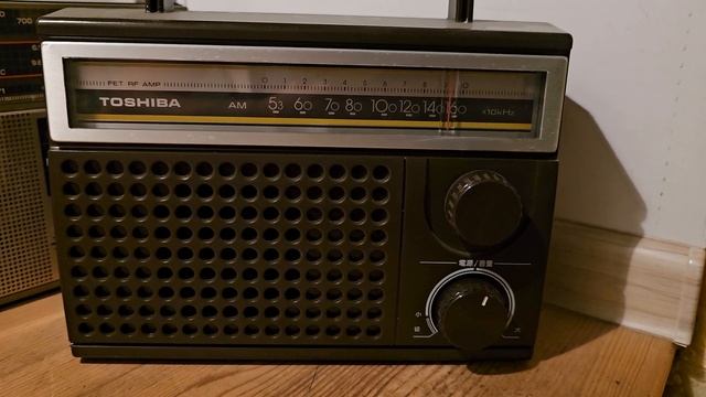 Toshiba RH-565. 1557 кгц. Радио 