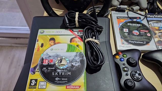 Винтажные игровые приставки на Ирландской мусорке.  З?